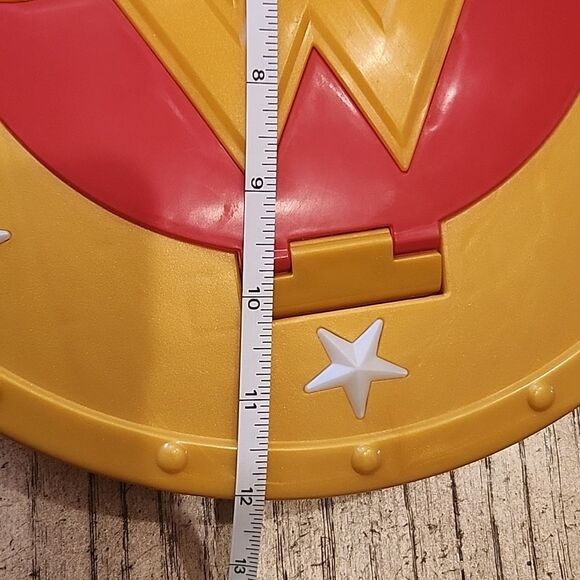 Wonder women shield Mattel - Picture 6 of 7